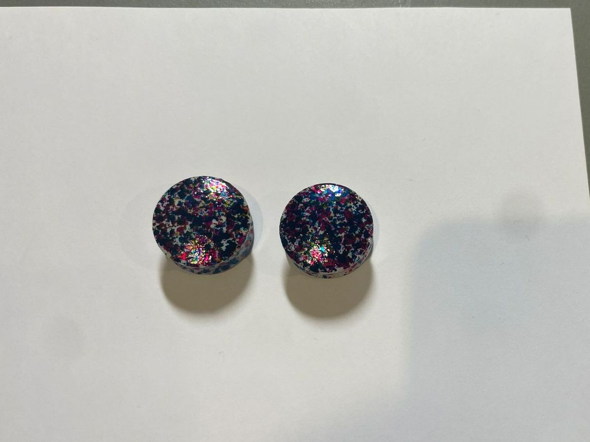 Ohrringe & -stecker: Ohr Plug – Gebraucht aus Aawangen von Zwergli110 2
