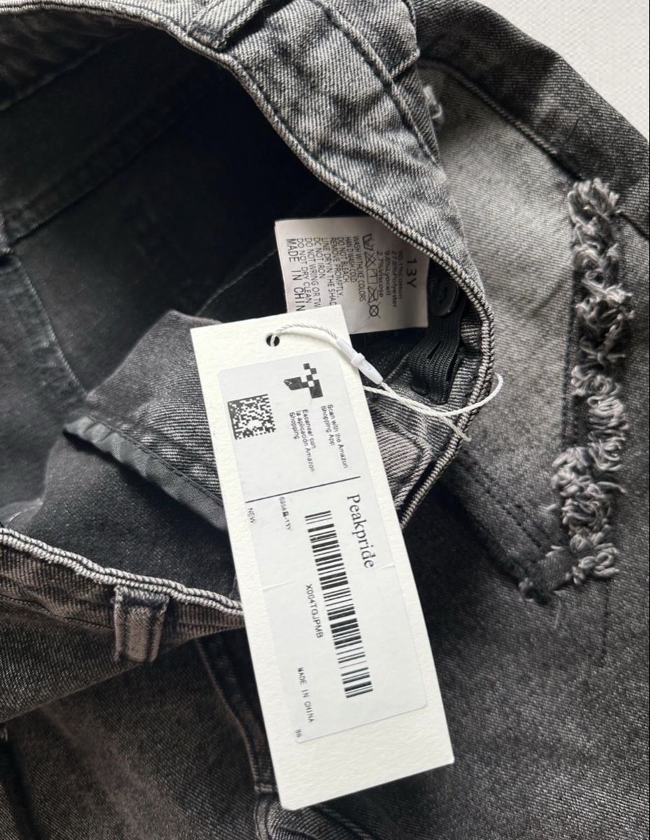 Hosen: Jeans Peakpride schwarz mit Sternen  – Neu (gemäss Beschreibung) aus Wohlen AG von jes_9c79 1