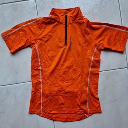 Tolles neuwertiges Bikeshirt in der Gr. 152 von Crosswave