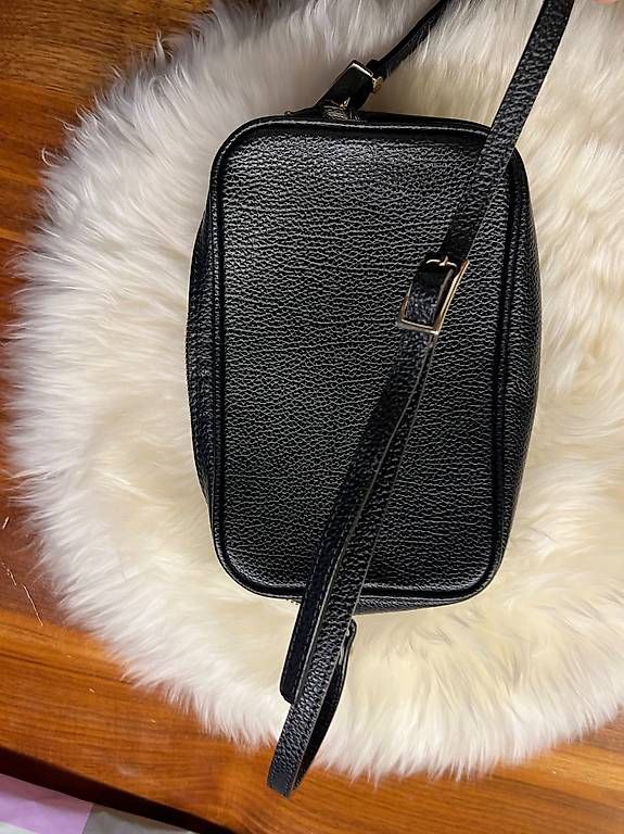 Borse da donna: Massimo Dutti Tasche – Usato da Baar venduto da bili08 1