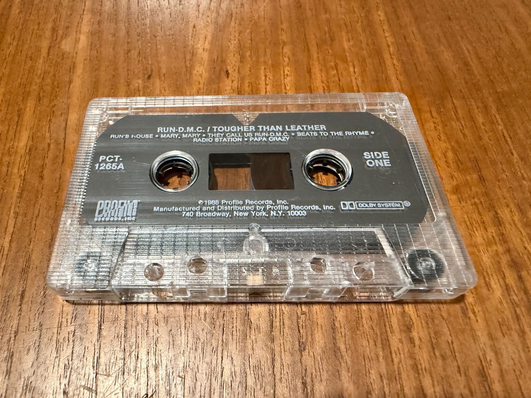 Musicassette: RUN D.M.C. - Thougher Than Leather / US 1988 MC – Usato da Delémont venduto da cpop 2