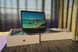 Apple MacBook Pro M1 in top Zustand Baujahr 2021 Model 2020
