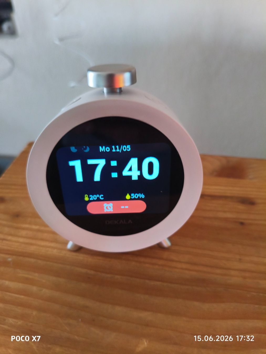 Sveglie: Digitaler Wecker mit Temperaturanzeige – Usato da Hägglingen venduto da BigJim1