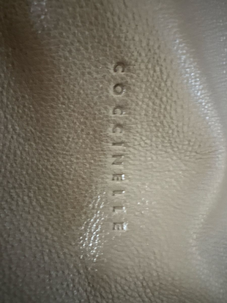 Coccinelle Taschen für Damen: Ledertasche Coccinelle – Gebraucht aus Küttigen von Lexan