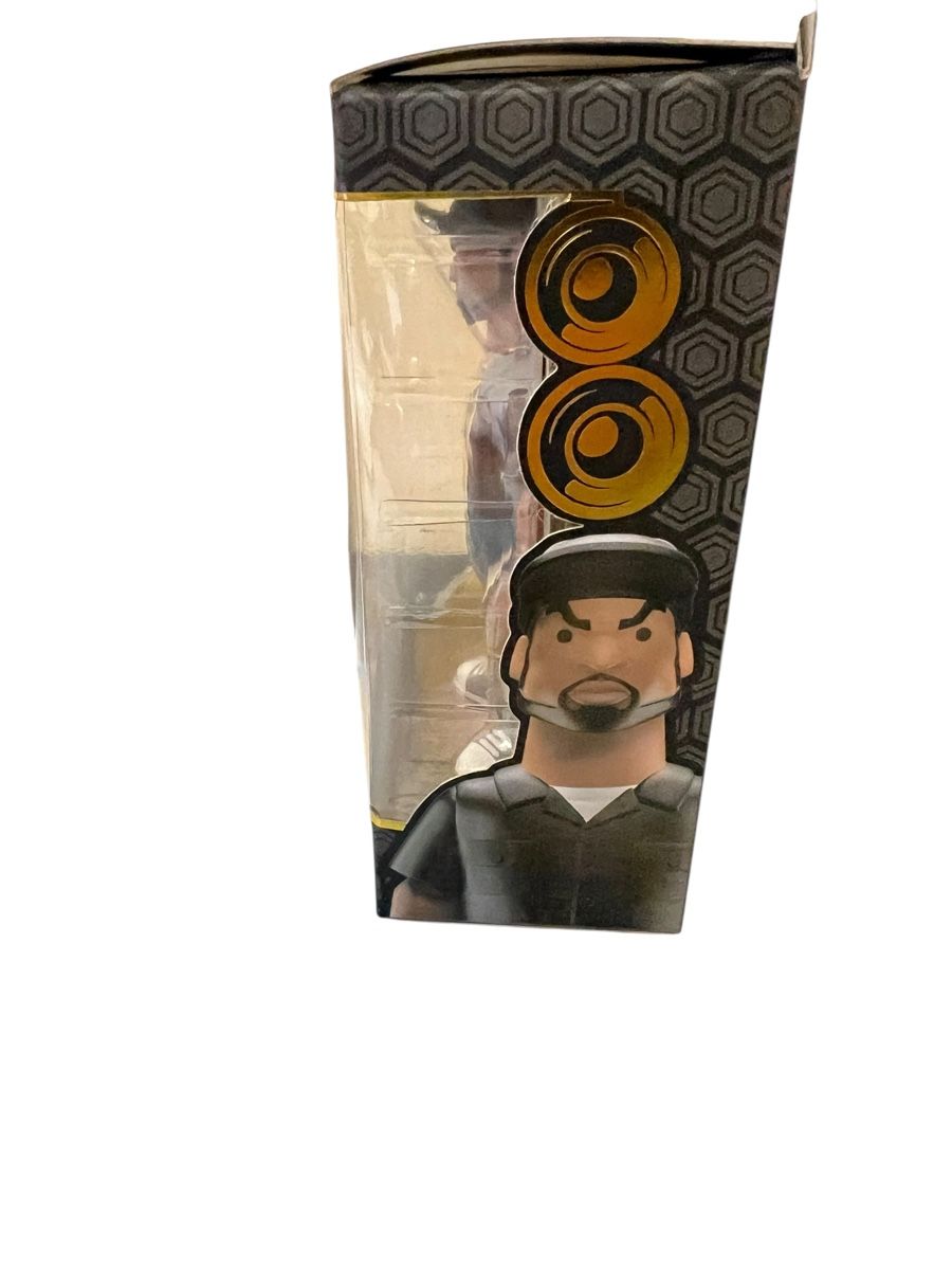 Funko Statuette: Funko Gold Ice Cube - Figurine Vinyle Premium  – Nuovo (secondo la descrizione) da Murten venduto da Ski-Outlet 1