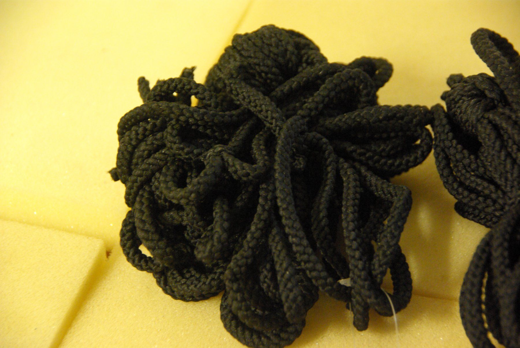 Toutes les décorations: 2x Lafiora Makramee Netz 100cm, schwarz – Neuf avec emballage d'origine à Herisau par Cevianer1844 2