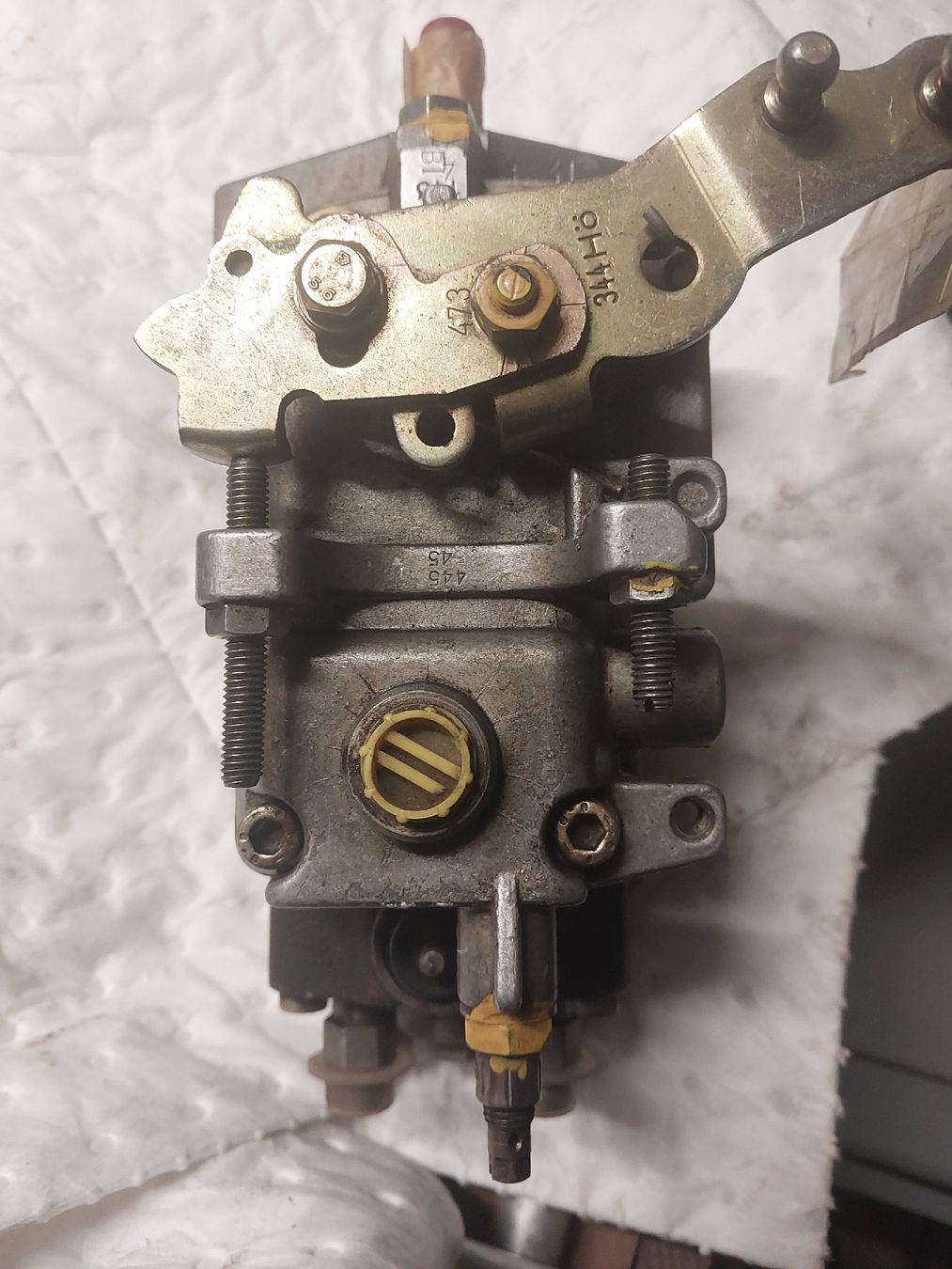 Opel Tutti pezzi di ricambio auto: Einspritzpumpe Opel Ascona/ Kadet 1.6D – Usato da Lienz venduto da Nauer79 4