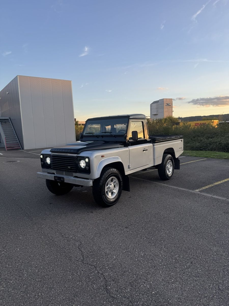 Land Rover Autos: LAND ROVER Defender 90 – Gebraucht aus Zuzwil SG von jer_g6r2