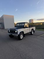 LAND ROVER Defender 90
