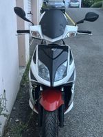 Kymco 125 Scooter - Red & White - Great Condition!