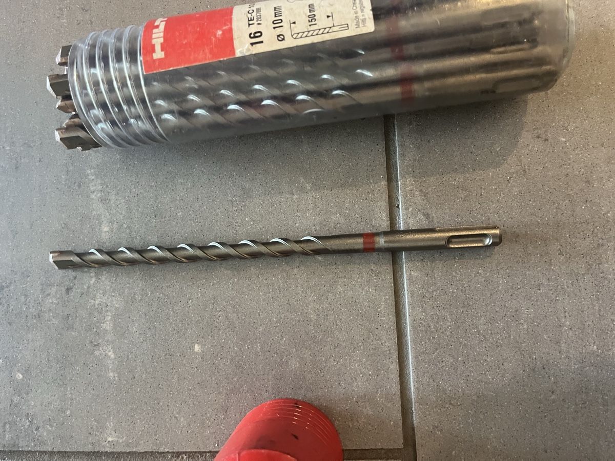 Hilti Tutti gli attrezzi: Hilti Beton Stein Bohrer 10mm – Nuovo e nell'imballaggio originale da Neerach venduto da fuz_8d7l 2