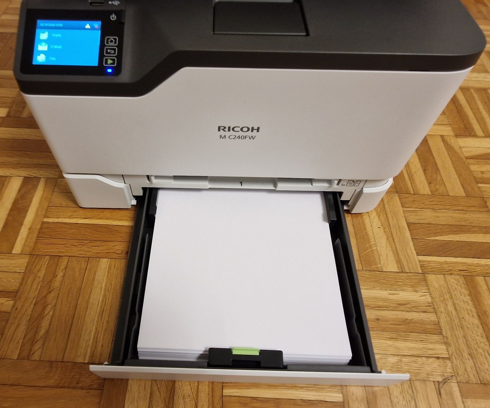 Ricoh Stampanti: Multifunktionsdrucker Ricoh M C240FW – Usato da Zug venduto da Pinche0 5