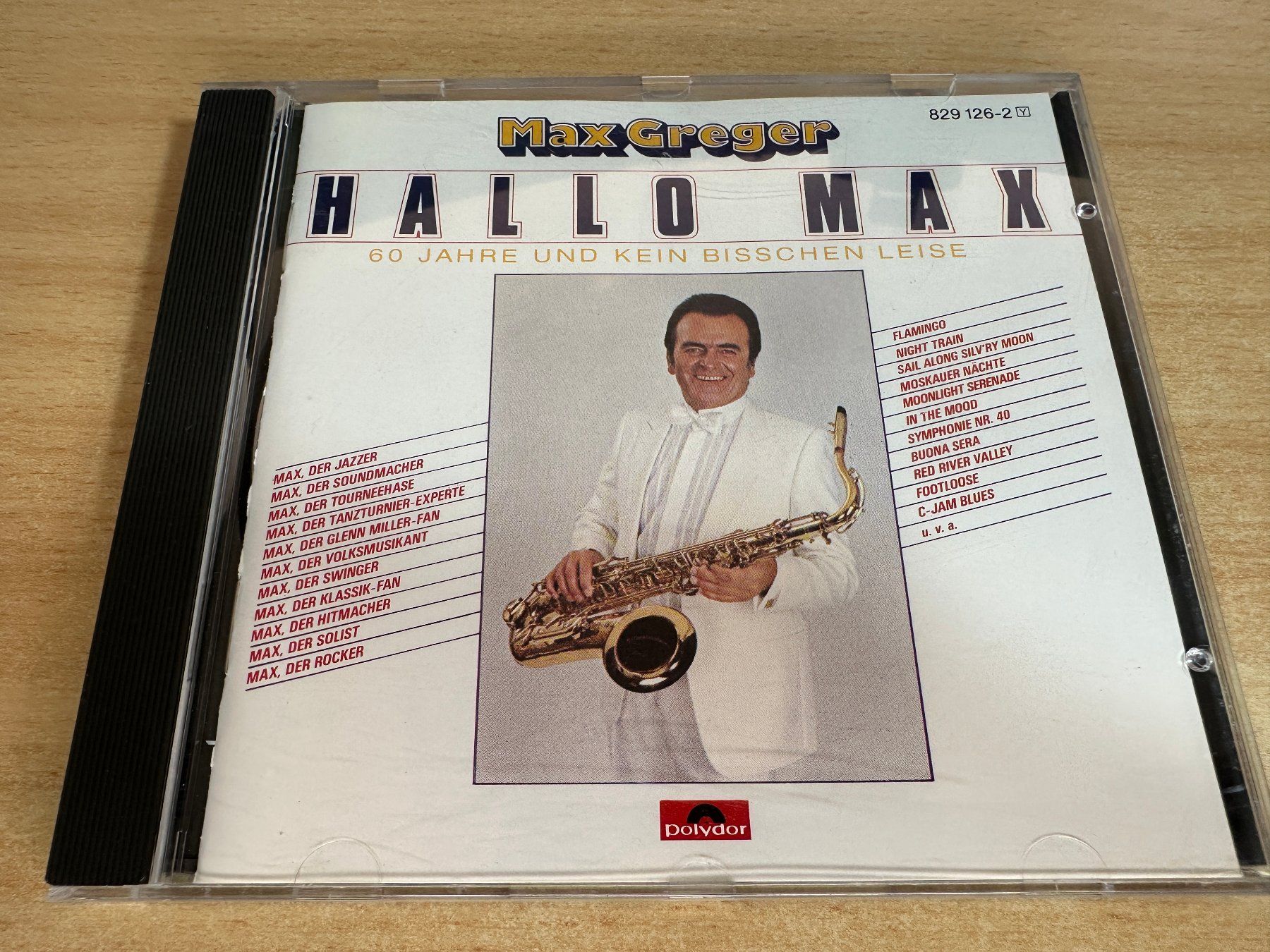 CD: T5  Max Greger – Hallo Max – Usato da Rikon im Tösstal venduto da Alpenmutz
