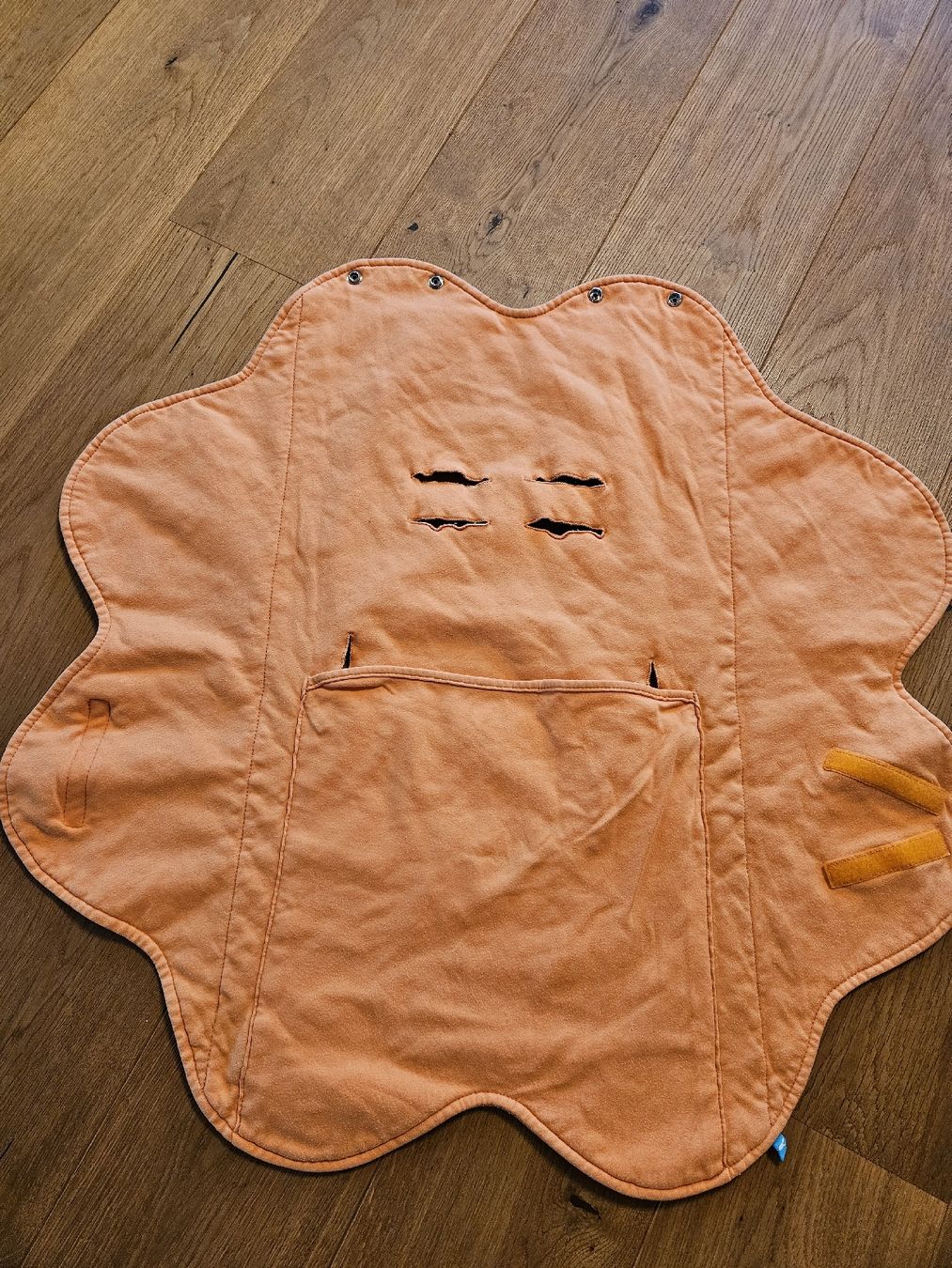 Decken: Wallaboo Einschlagdecke Babyschale – Gebraucht aus Oberwangen TG von redlove2010