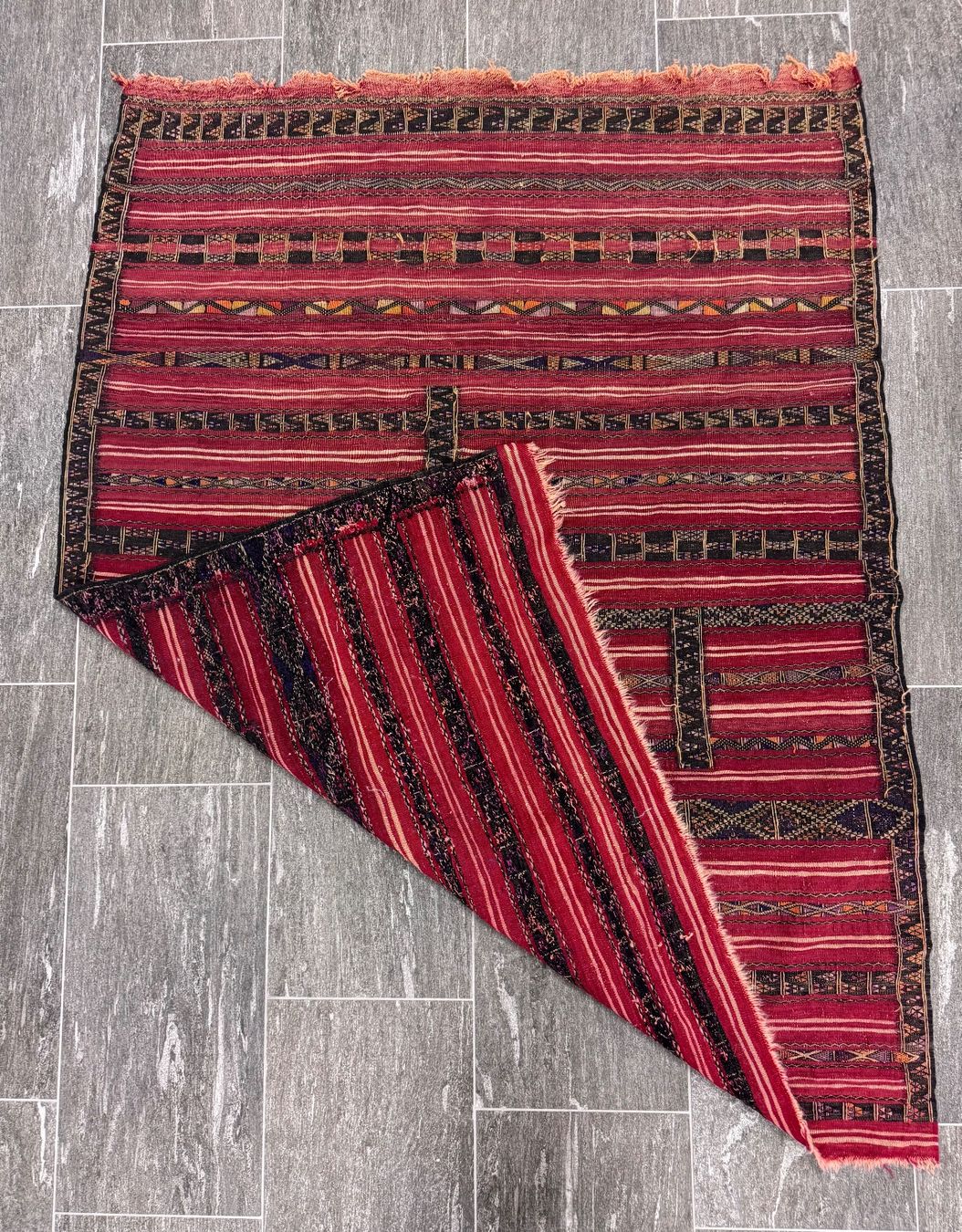Teppiche: Teppich aus Marokko ca. 158x125 cm – Gebraucht aus St. Gallen von Deane 3