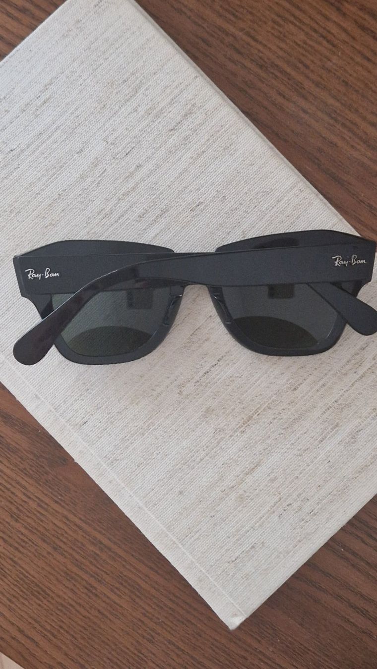 Ray-Ban Occhiali & Lenti: Lunettes soleil Ray Ban – Usato da Collombey venduto da Preloveditems 1