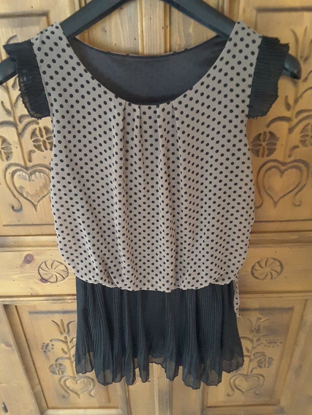 Vestiti & Gonne: Mädchenkleid ca.Gr. 134 – Usato da Boppelsen venduto da tigimohrli