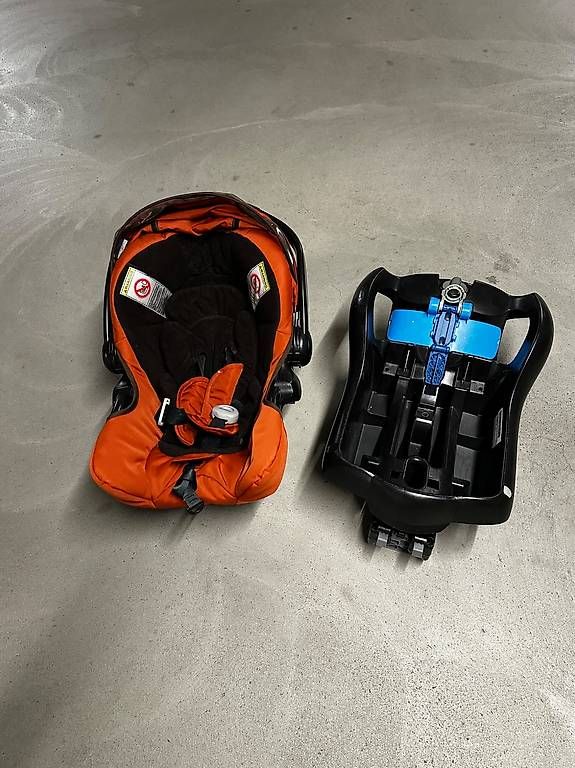 Auto-Kindersitze: Kindersitz Baby Schale – Gebraucht aus Frick von meh_yw68 4
