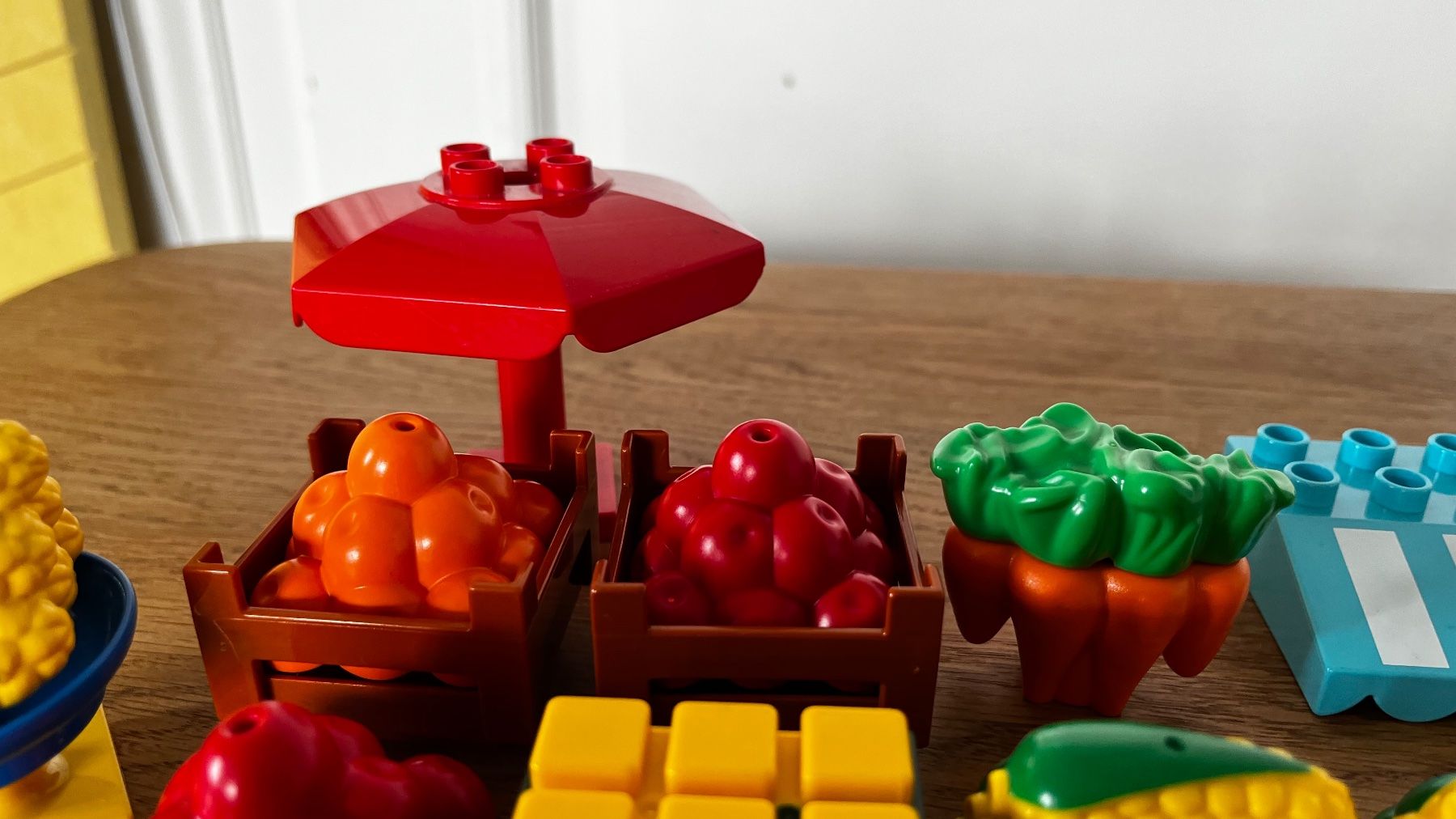 Lego Figurines: Lego Duplo Marktstand Gemüse Auto – D'occasion à Ennetbaden par teo_yg9s 7