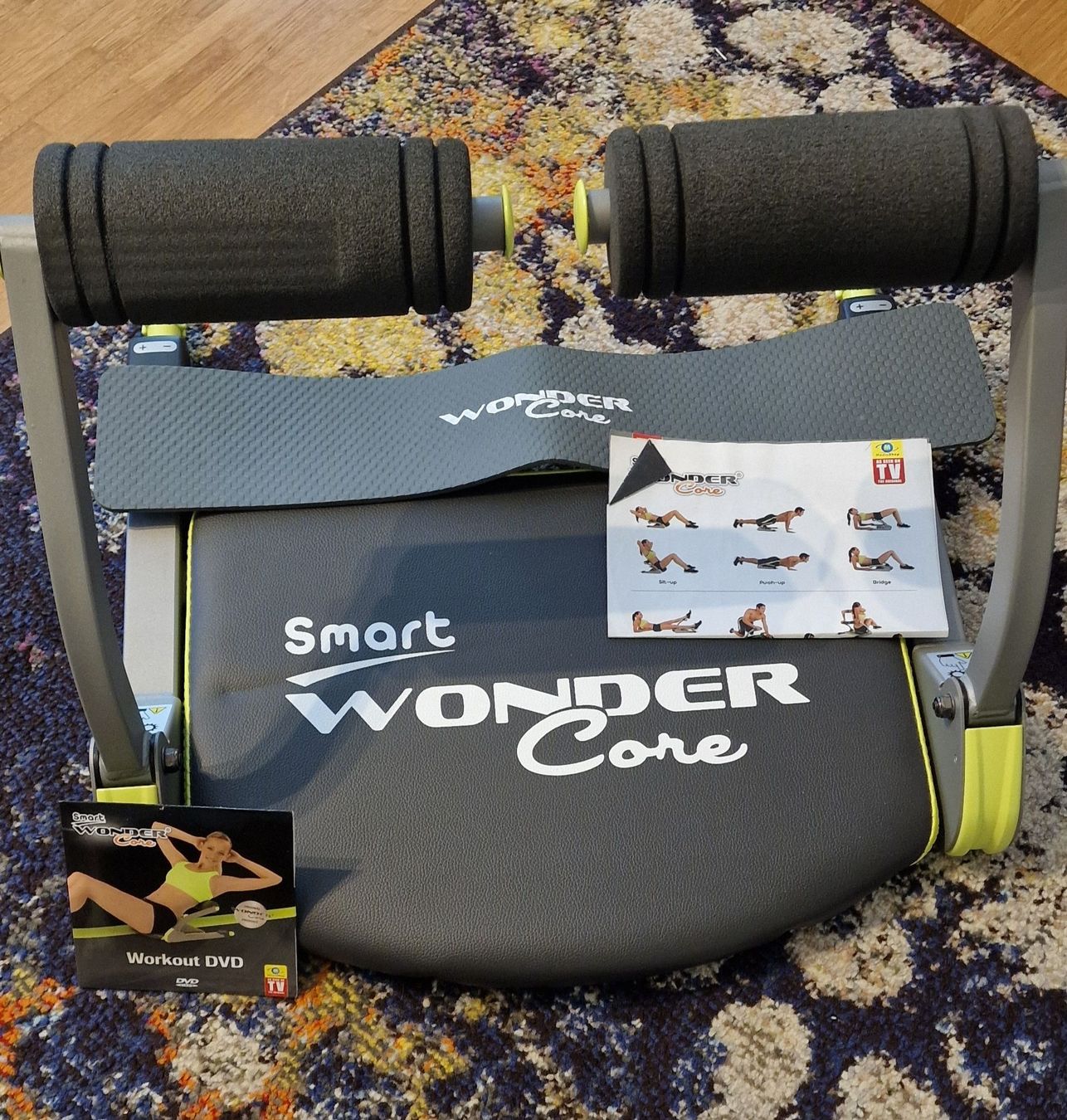 Hometrainer: Wonder Core Smart Bauchtrainer mit DVD  – Neu (gemäss Beschreibung) aus Romanshorn von REALJessiB 1