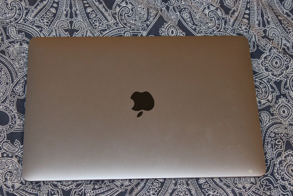 Macbook Air 2021 13,3 Zoll | Kaufen auf Ricardo