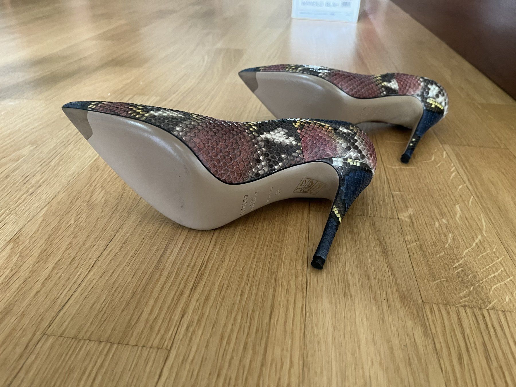Chaussures femmes: Pumps Python 36 neu – Neuf (Voir description) à Zürich par dna_27vl 2
