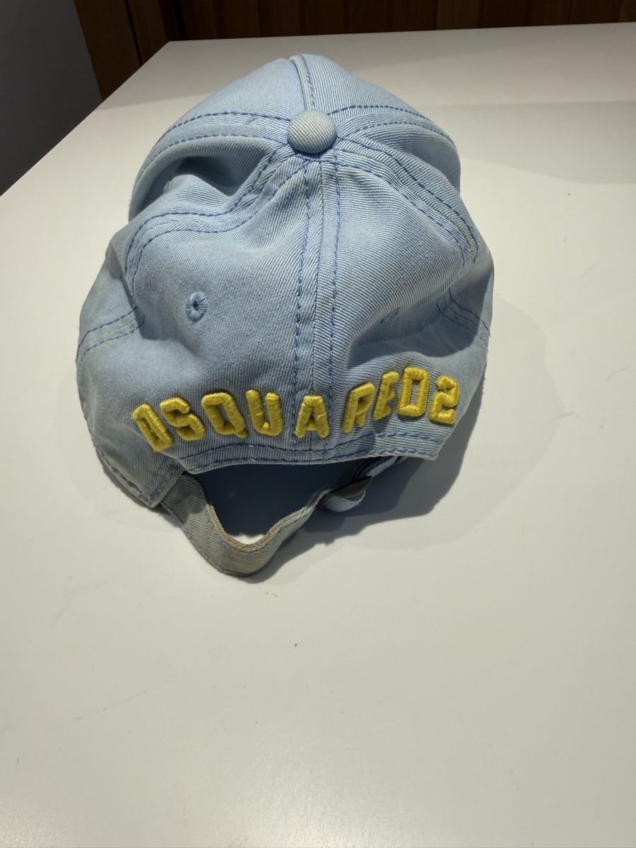 Dsquared2 Copricapi, berretti & cappellini: Dsquared2 ICON Cap Light Blue Good Condition – Usato da Aeugst am Albis venduto da mrc.96 2
