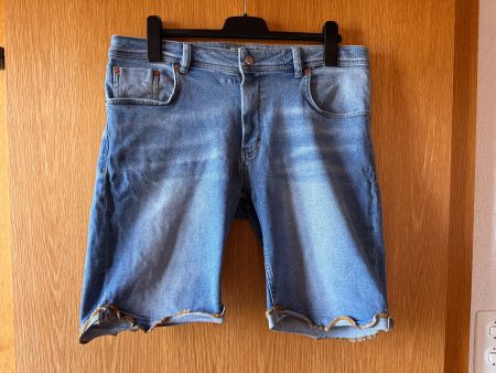 Kurze Jeans Hose für Männer Gr. L-XL