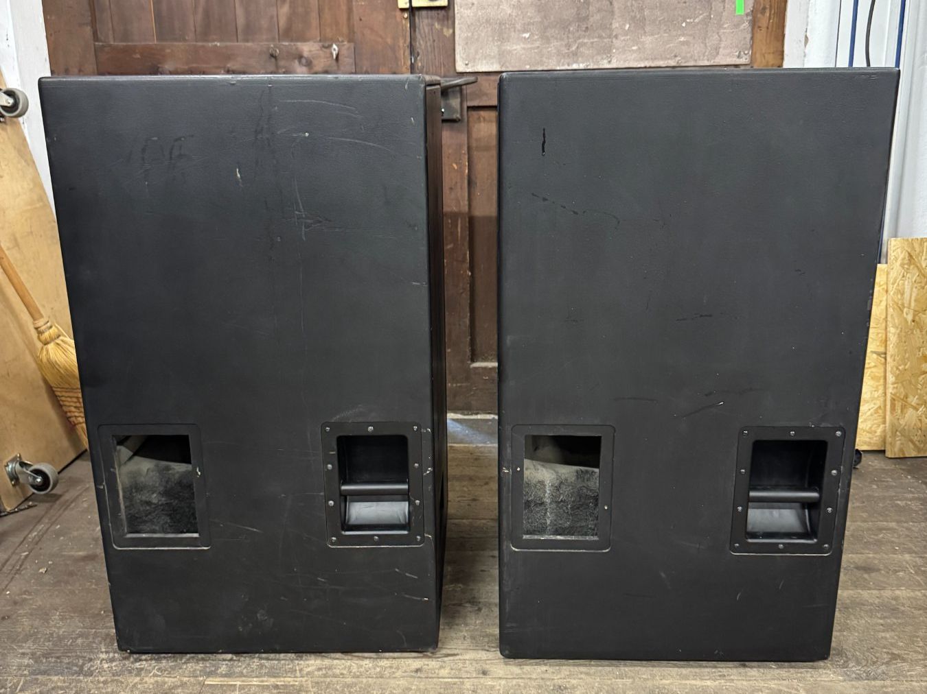 Casse acustiche: 2x Passive horngeladene 2-Weg Lautsprecher – Usato da Däniken SO venduto da Profog1 6