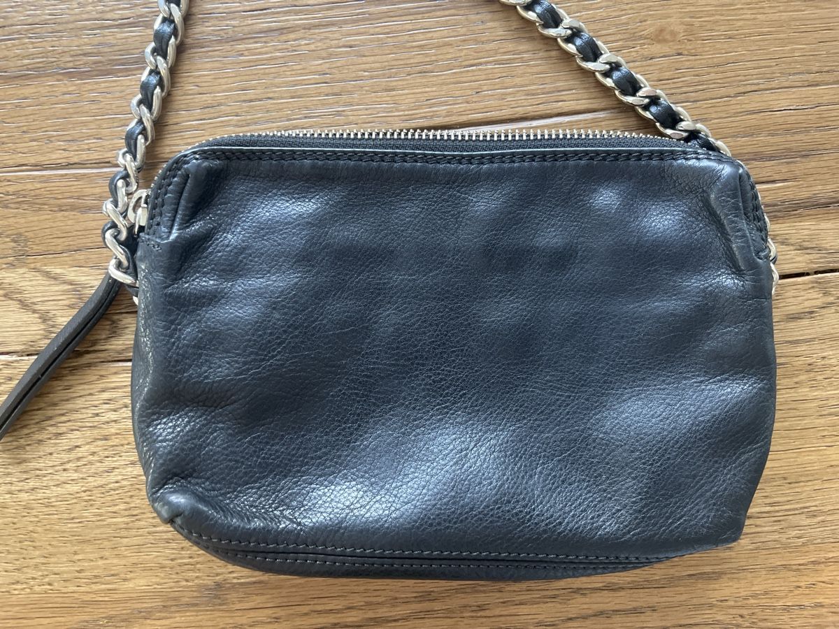 Sacs femmes: schwarze Leder-Handtasche – Neuf (Voir description) à Bassersdorf par Ni0na 1