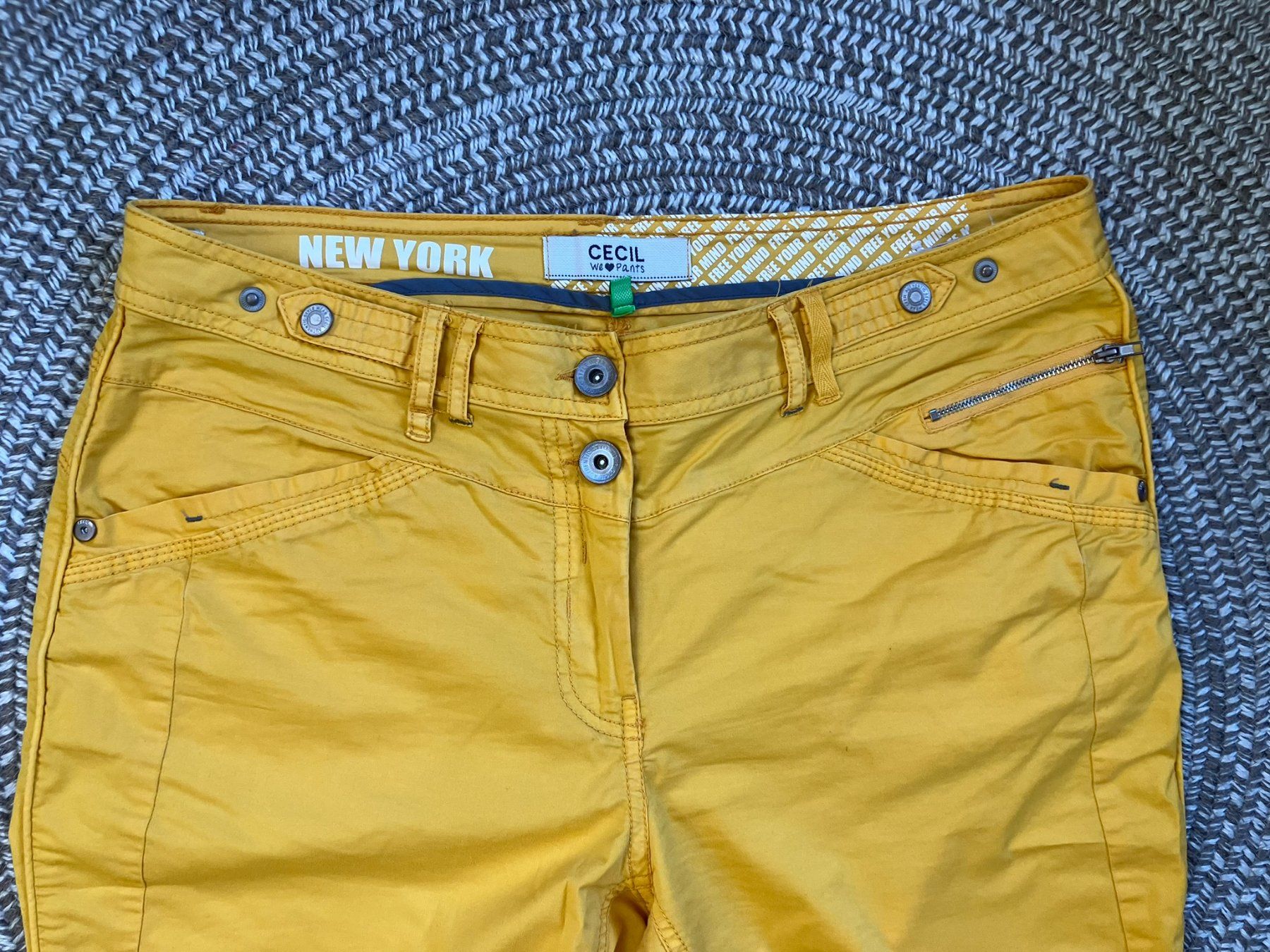 Cecil Hosen: Cecil Caprihose Model New York W31 – Gebraucht aus Laupen ZH von kar_lfz6 2