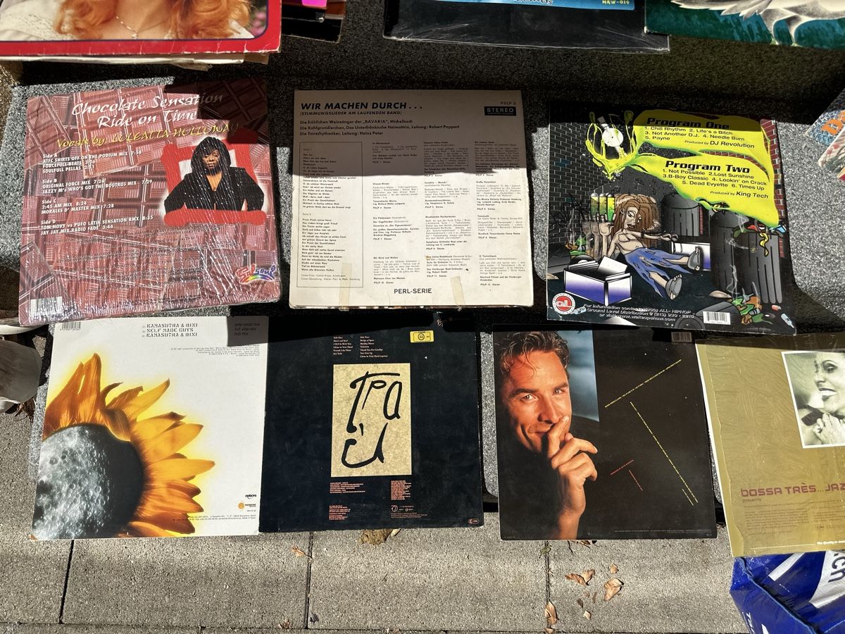 Schallplatten: Schallplatten (hauptsächlich 12"-Maxis und Compilations aus  – Gebraucht aus Oberentfelden von vilibrand 1