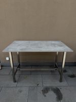hoher Gartentisch rechteckig (Metall und Steinoptik)