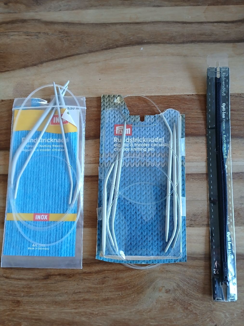Kit bricolage: New Opti 22cm Zipper & Circular Knitting Needle Set! – Usato da Dübendorf venduto da LoRi-2026
