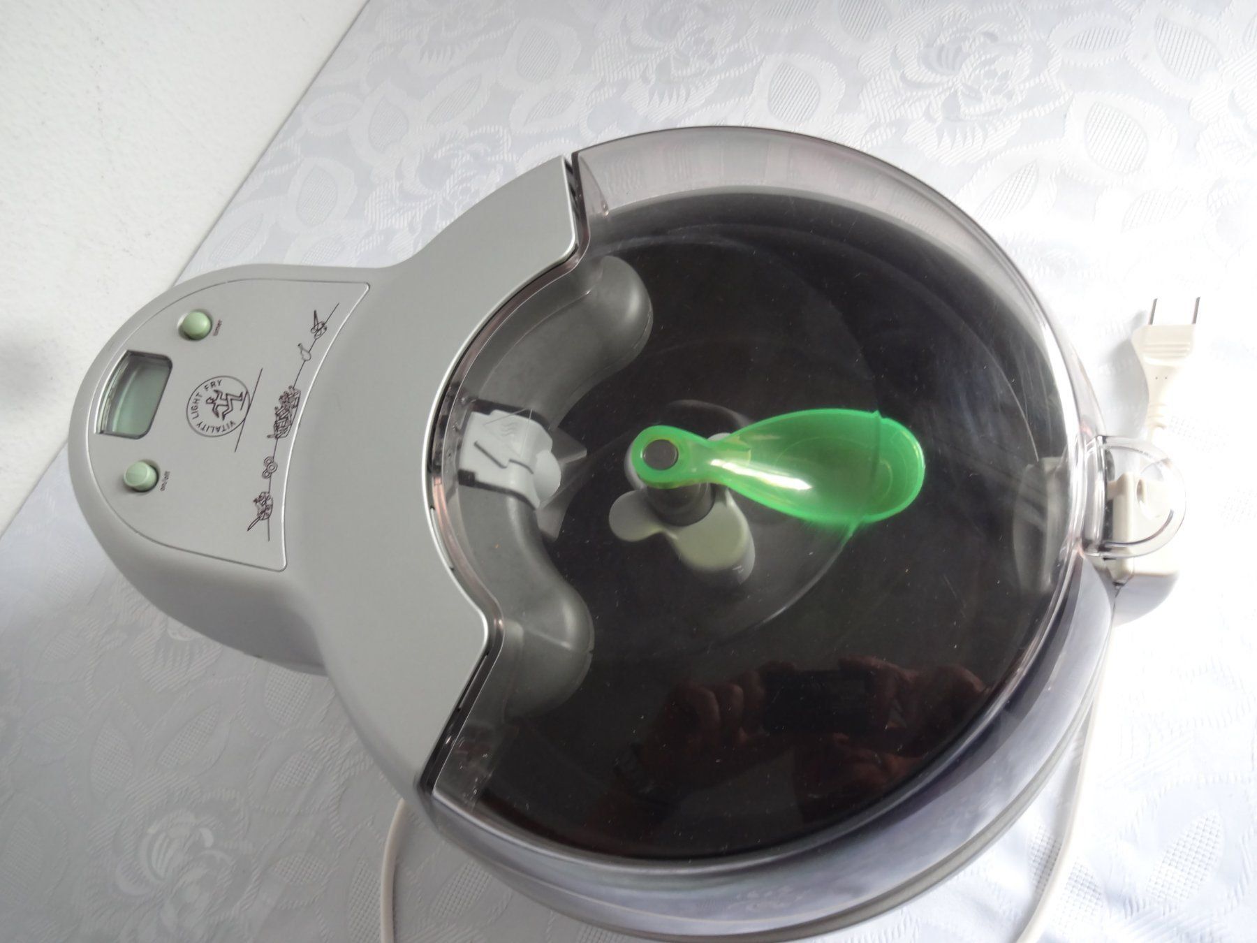 Tefal Küchengeräte: Tefal FZ 7002 ActiFry Fritteuse – Gebraucht aus Frauenfeld von rey06 2