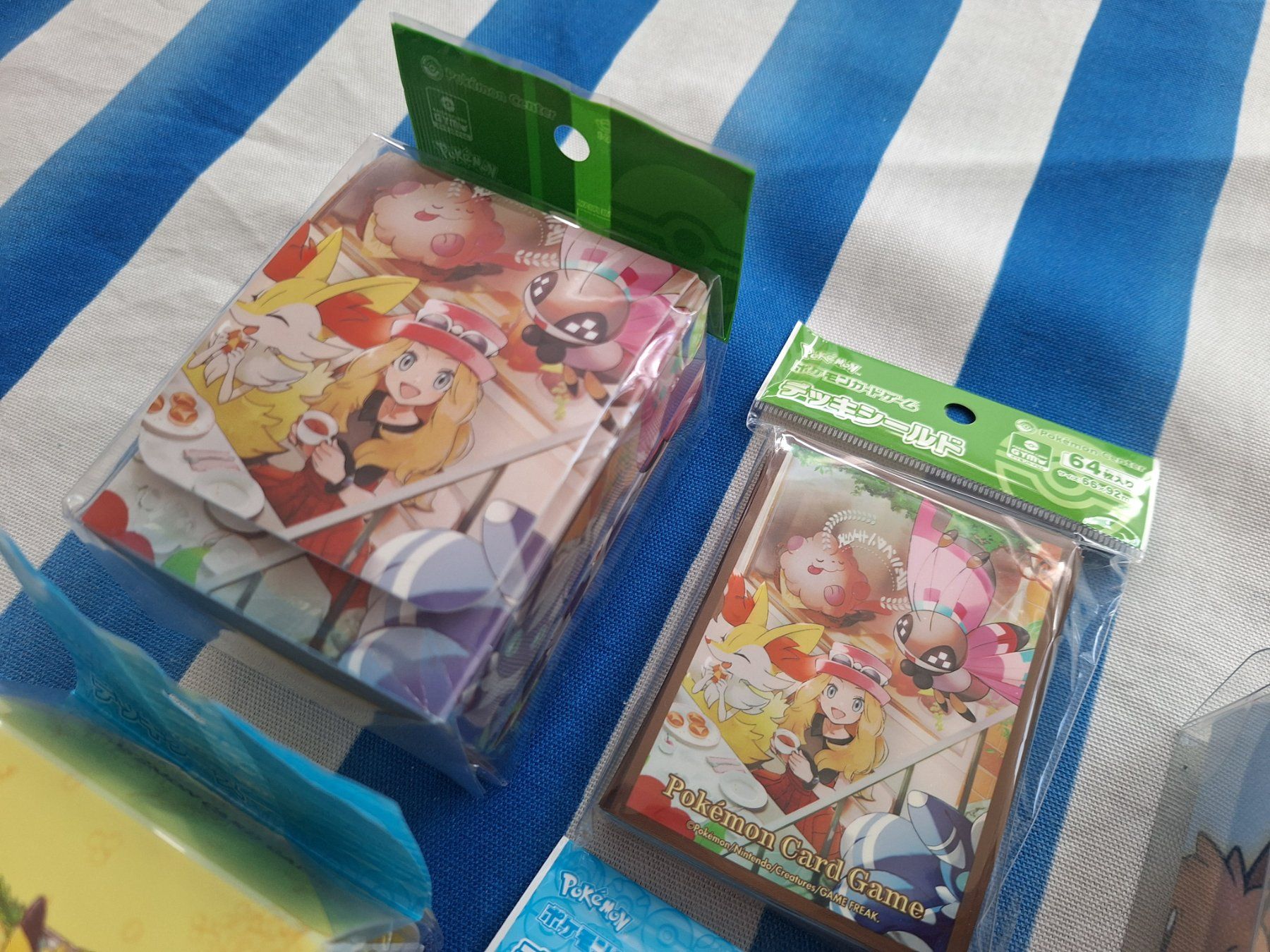 Pokémon Carte collezionabili: 11-teiliges JP Pokemon Center Set; Sleeves, Deck Boxes – Nuovo e nell'imballaggio originale da Spreitenbach venduto da misi.m 3