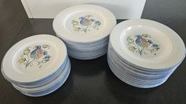 Grosses italienisches Keramiks. Tiffani Boutique 34-teilig