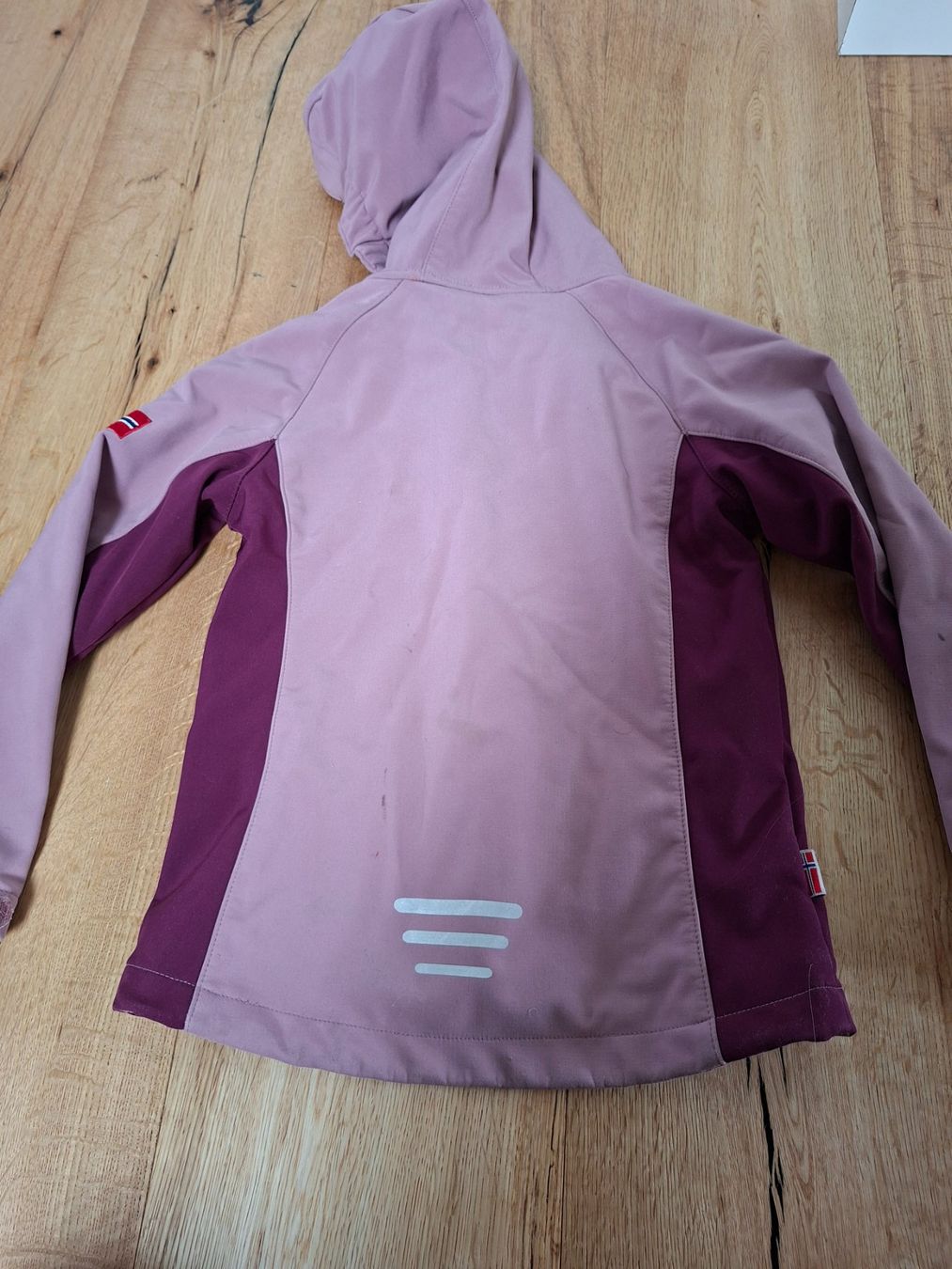 Trollkids Jacken & Mäntel: Trollkids Softshelljacke Gr 116 gefüttert – Gebraucht aus Elgg von Mimmi123 1