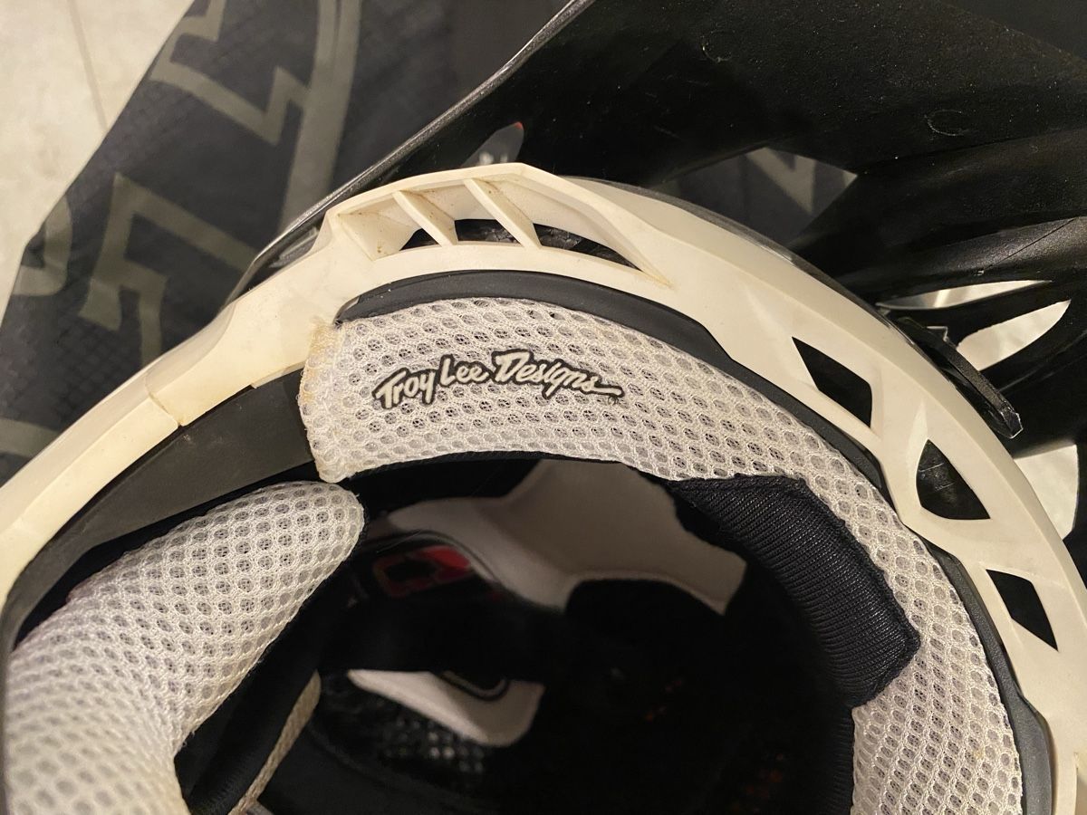 Troy Lee Caschi & visiere: Troy Lee Designs Helm Gr S – Usato da Birrwil venduto da Bendegriz 5