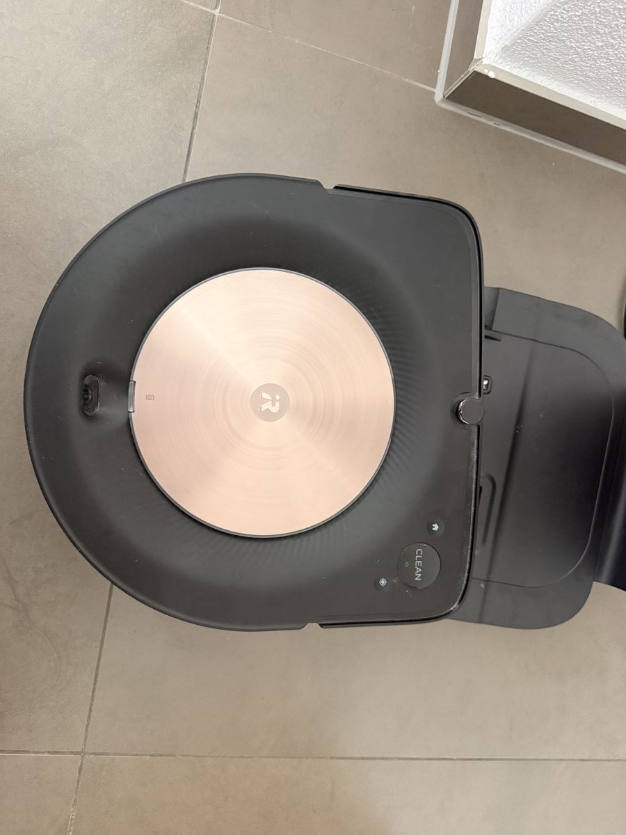 Irobot Staubsauger & Zubehör: iRobot Roomba s9+ Self-emptying clean Robot Vacuum – Gebraucht aus St Gallen von san_6w29 1