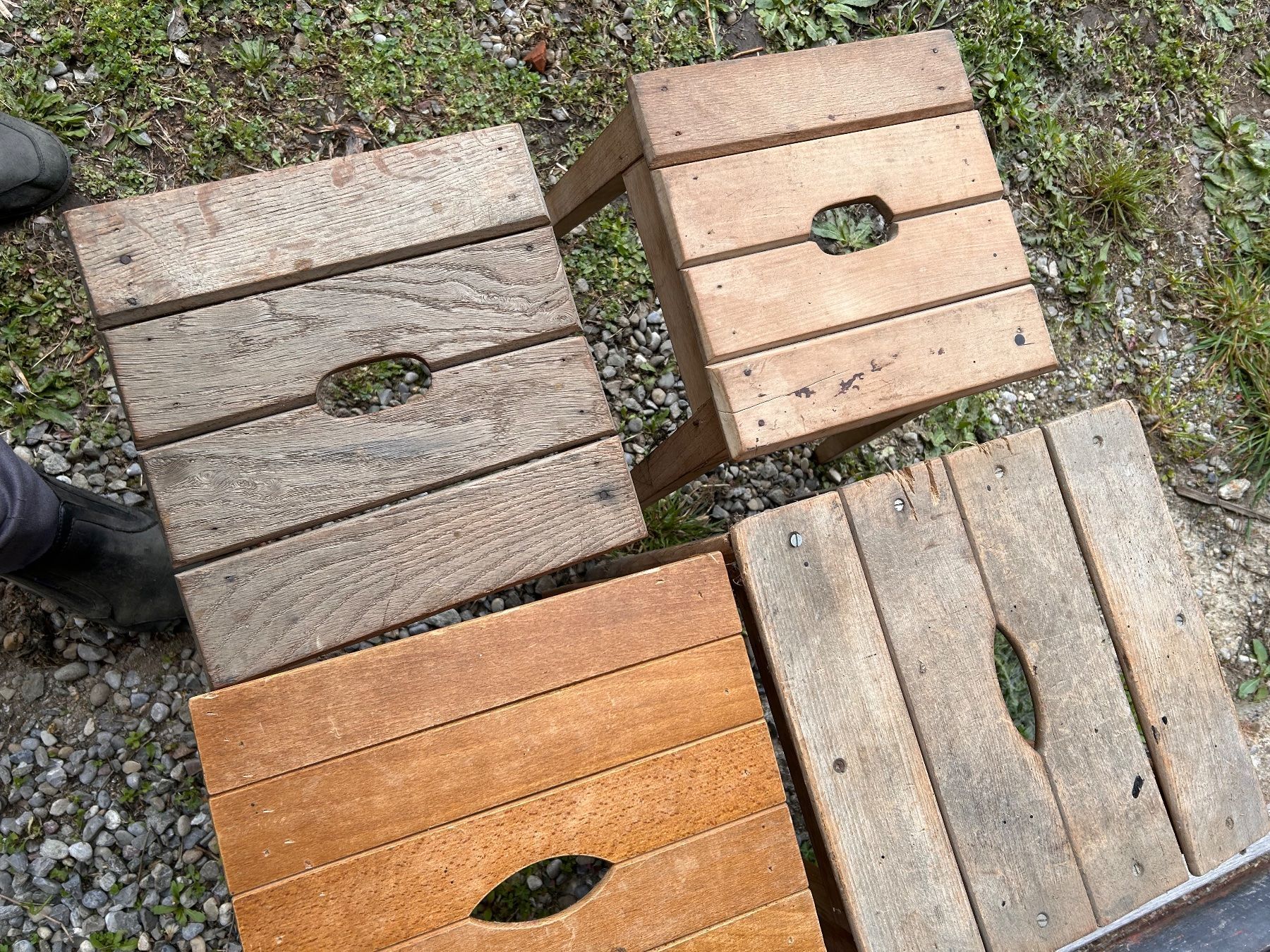 Sgabelli: Taburettli aus Holz – Usato da Aristau venduto da WalterM06 4
