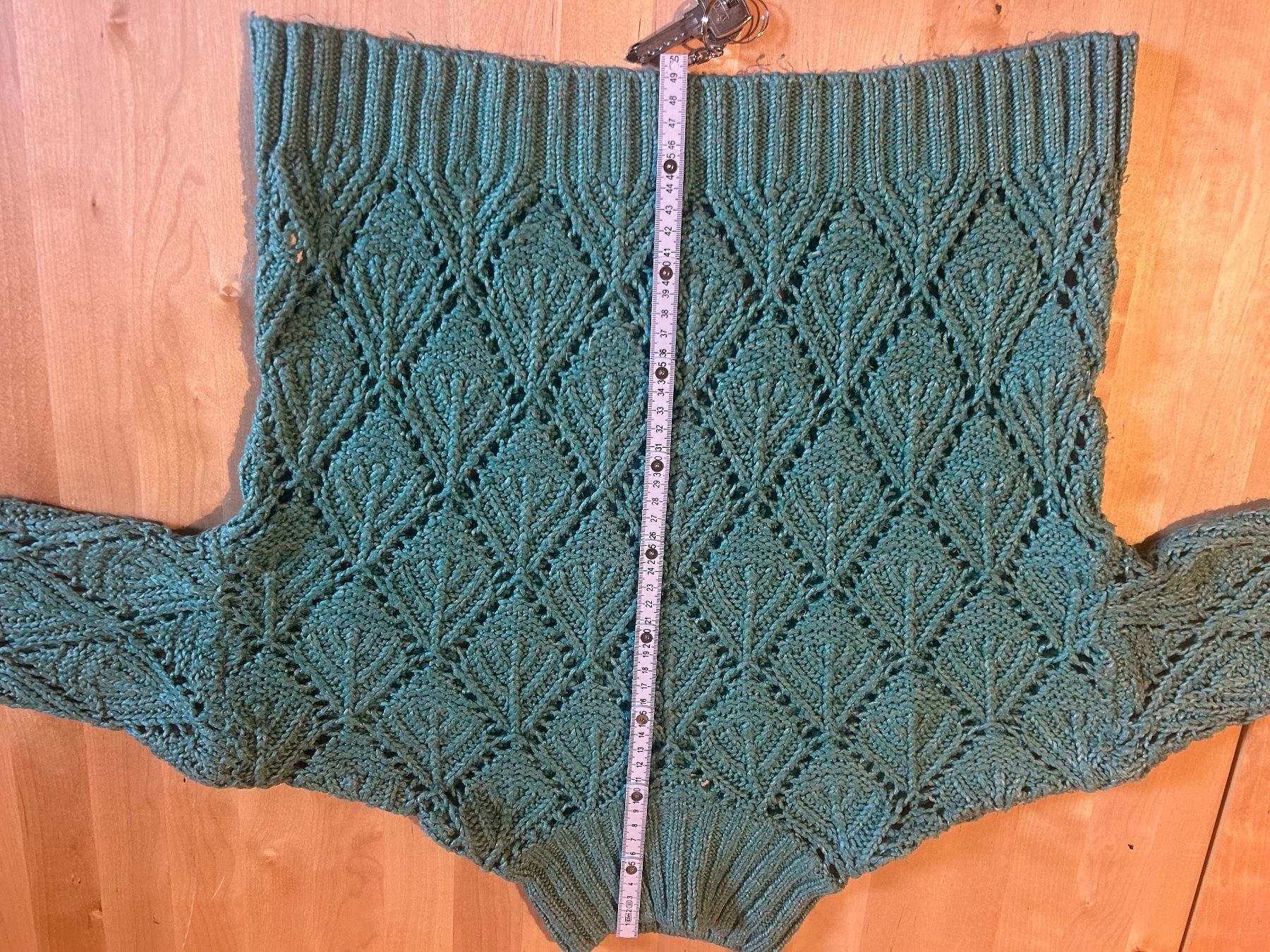 Maglioni & Felpe: Pull vert taille S ou 9/10ans (140) – Usato da St-Prex venduto da mar_f6t6 2