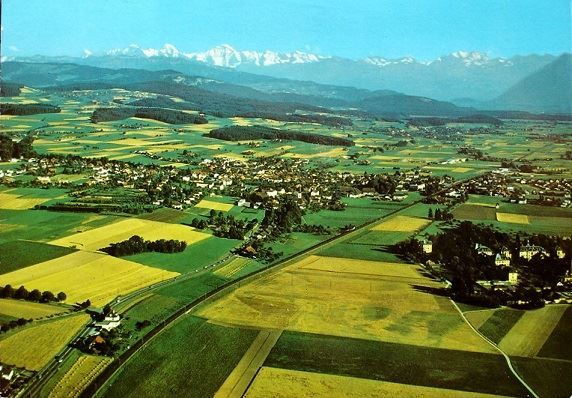 Cartoline postali: MÜNSINGEN Flugaufnahme – Usato da Jona venduto da philajona