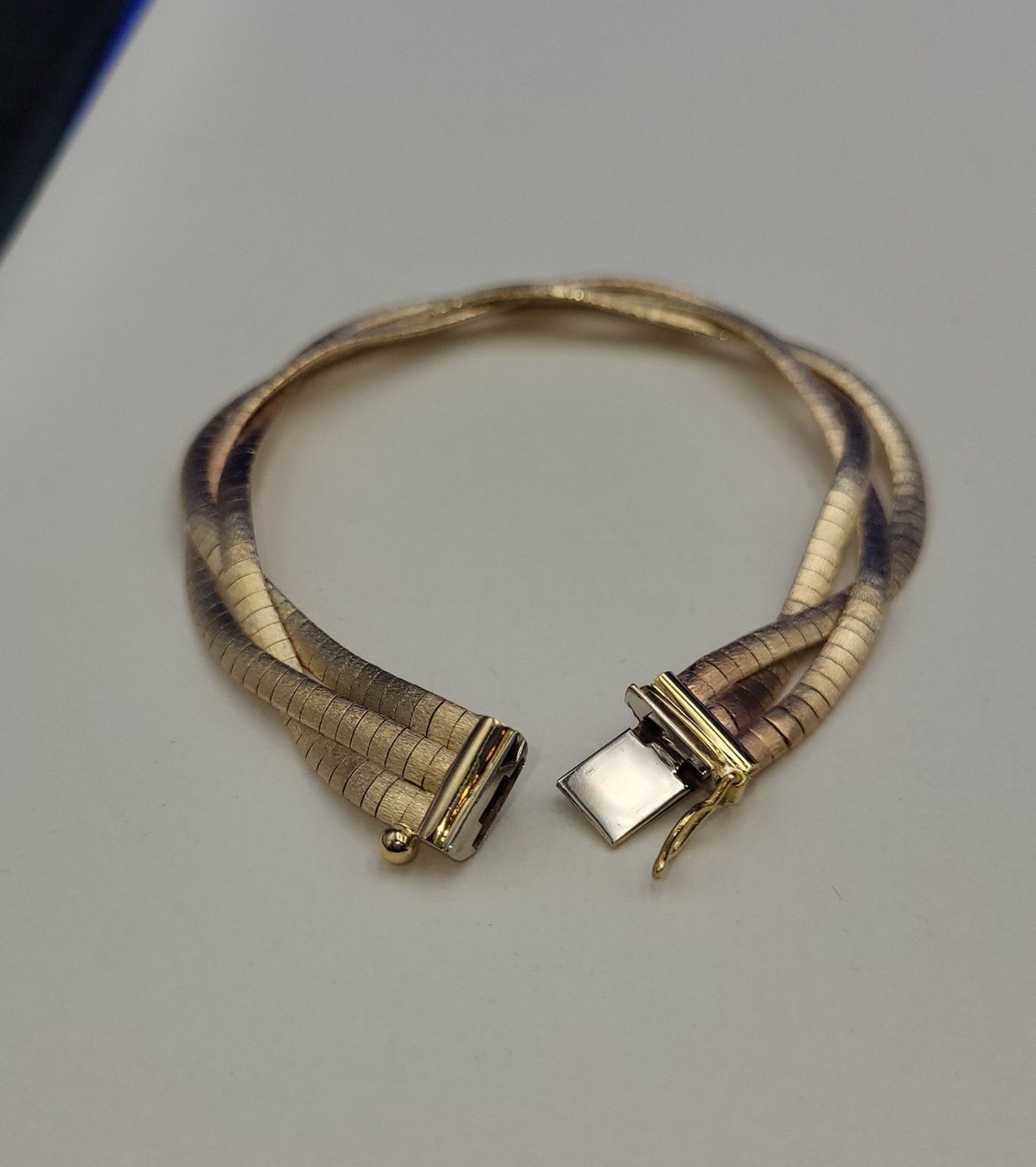 Armbänder & -reifen: 585 Massiv Bicolour Gold Armband – Gebraucht aus Wald ZH von Aniade 4