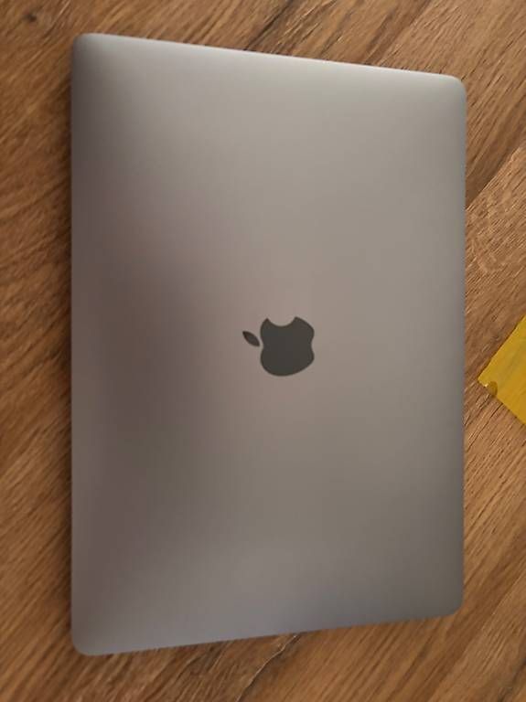 Apple Notebook: Macbook Pro 13 Zoll 2019 – Usato da Gockhausen venduto da DavideDeGiorgi 4
