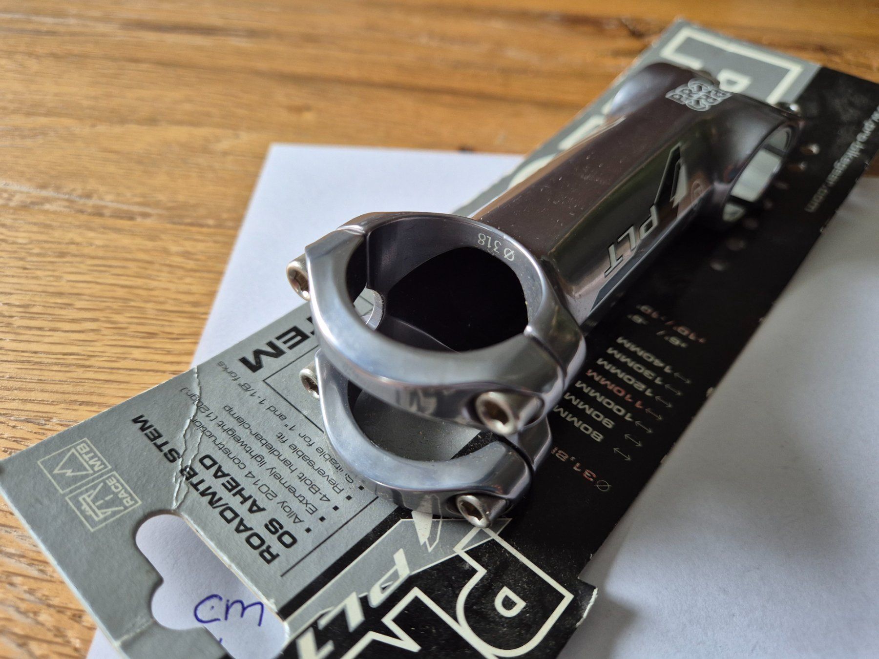 Pezzi di ricambio: V11 Vorbau PRO PLT 31.8mm 110mm – Nuovo (secondo la descrizione) da Bern venduto da Occasions2025 1