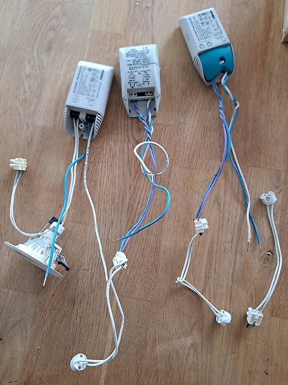 Osram Lampadari & plafoniere: Decken lampen spot und transformer – Usato da Uhwiesen venduto da Marthalen02