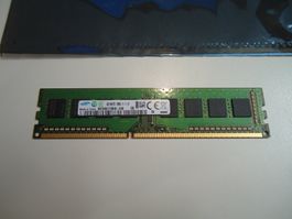 RAM 4GB Samsung 1Rx8 PC3 - 12800U-11-11-A