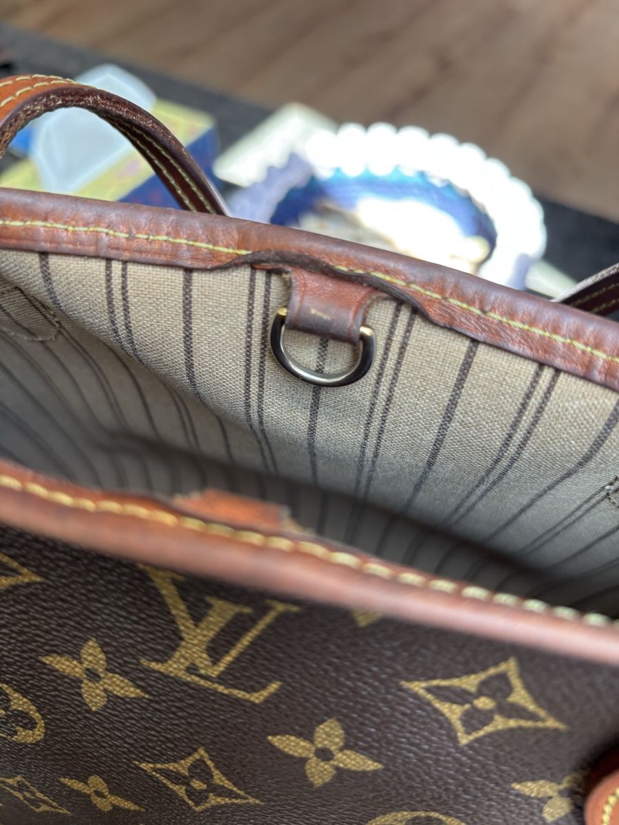Louis Vuitton Borse: Louis Vuitton Neverfull PM Bag – Usato da Dietikon venduto da qia_s6qm 9