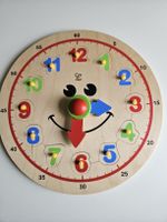 Hape Lernuhr Uhr aus Holz mit Steckelementen guter Zustand